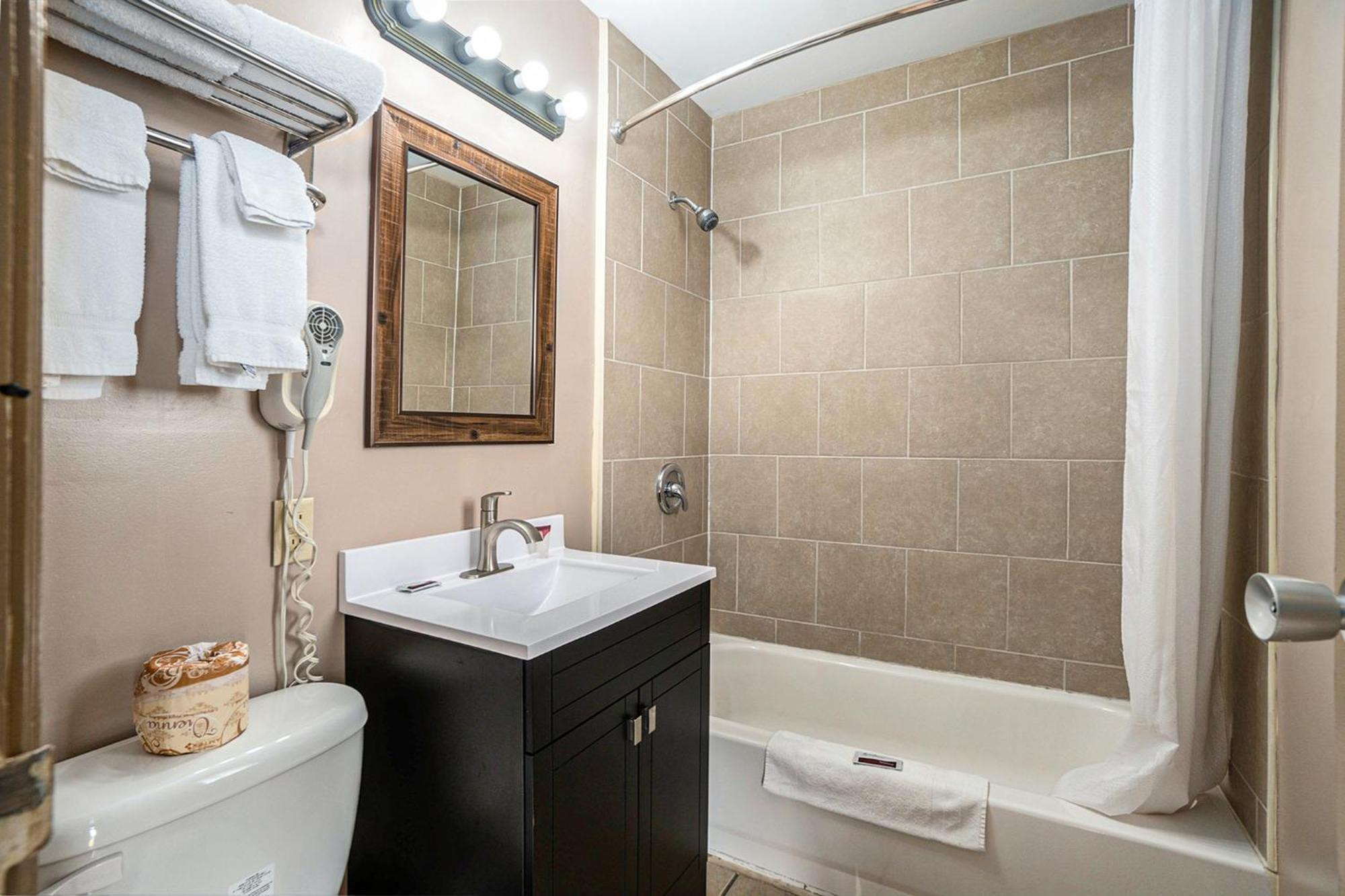 Great Lakes Inn & Suites South Haven Cameră foto